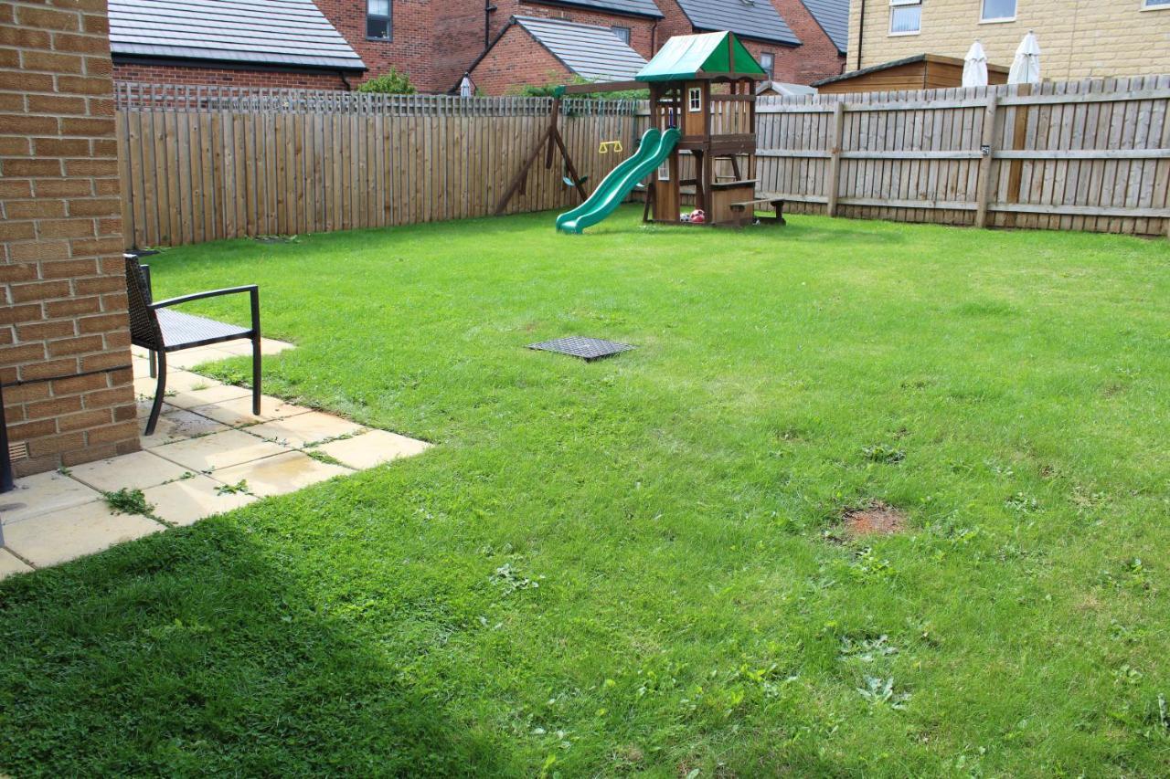 Haven - Spacious Luxury Home Perfect For Families, Couples And Contractors! 5Mins To Xscape And Junction 32! Castleford Exteriör bild